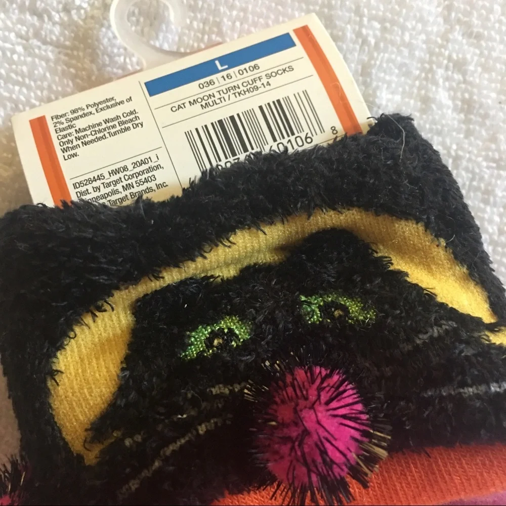 NWT girls cuff Halloween socks